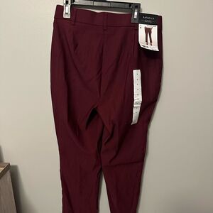NWT Rafaella Pull-On Belt Loops w/ Pockets Stretch Ankle Pant - Windsor Wine‎